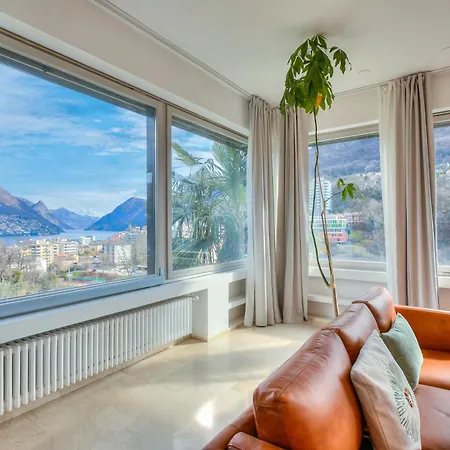 View With Private Pool لوغانو